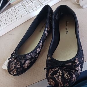 American eagle slip on fashion shoes